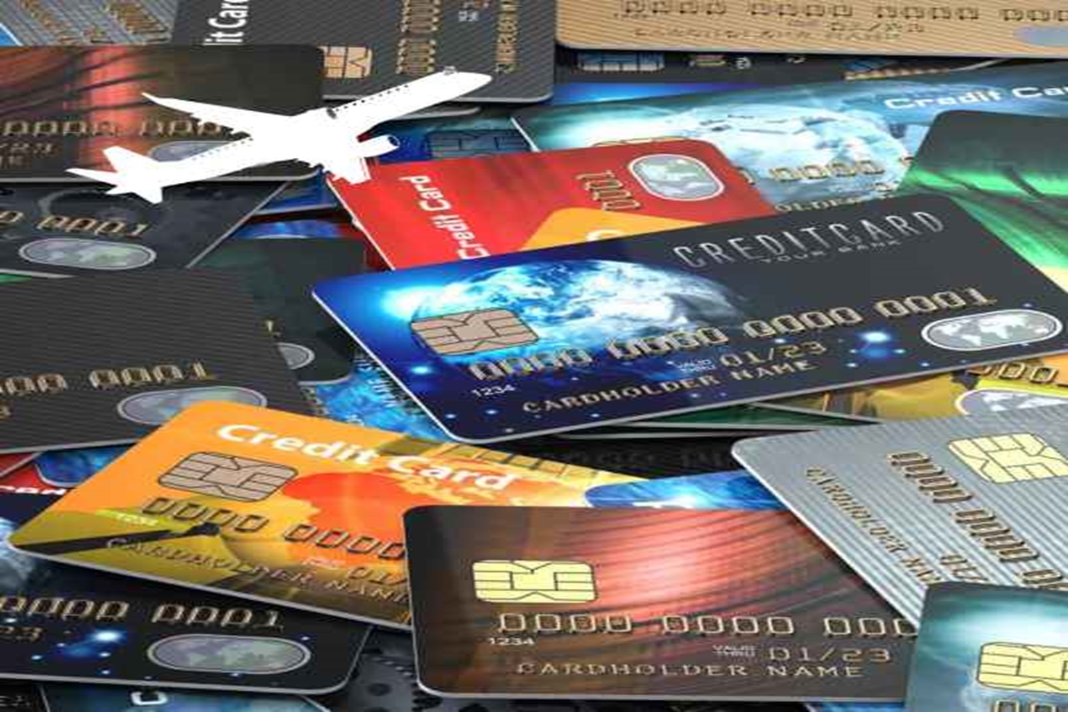 4 Best Travel Credit Cards to Choose from in 2025